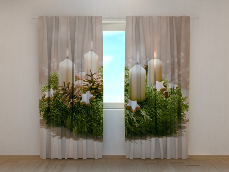 Fotogardine Verzierter Adventskranz