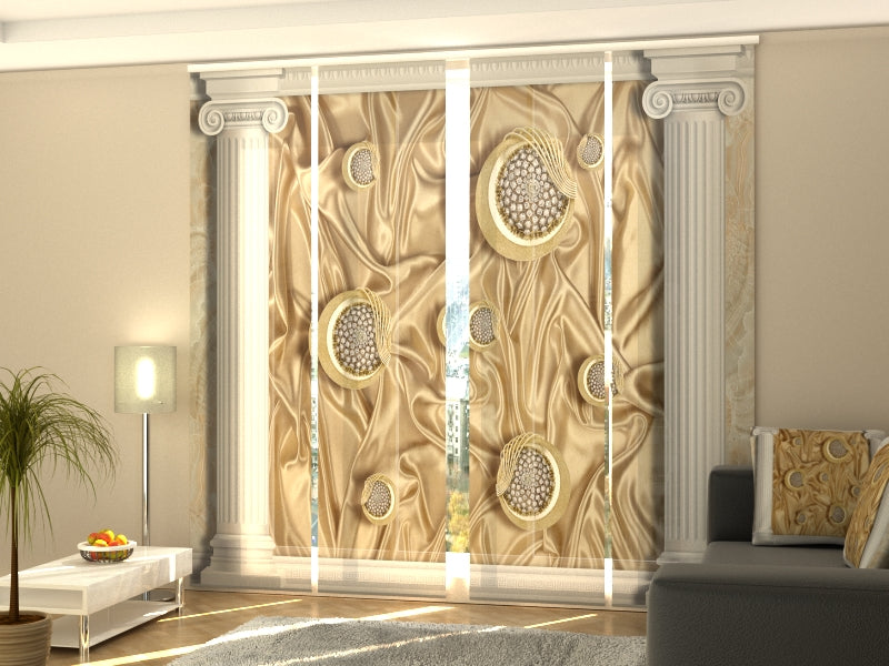 Schiebegardinen Griechische Säulen und Seidenhintergrund