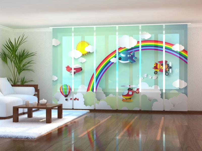 Schiebegardinen Hubschrauber über dem Regenbogen